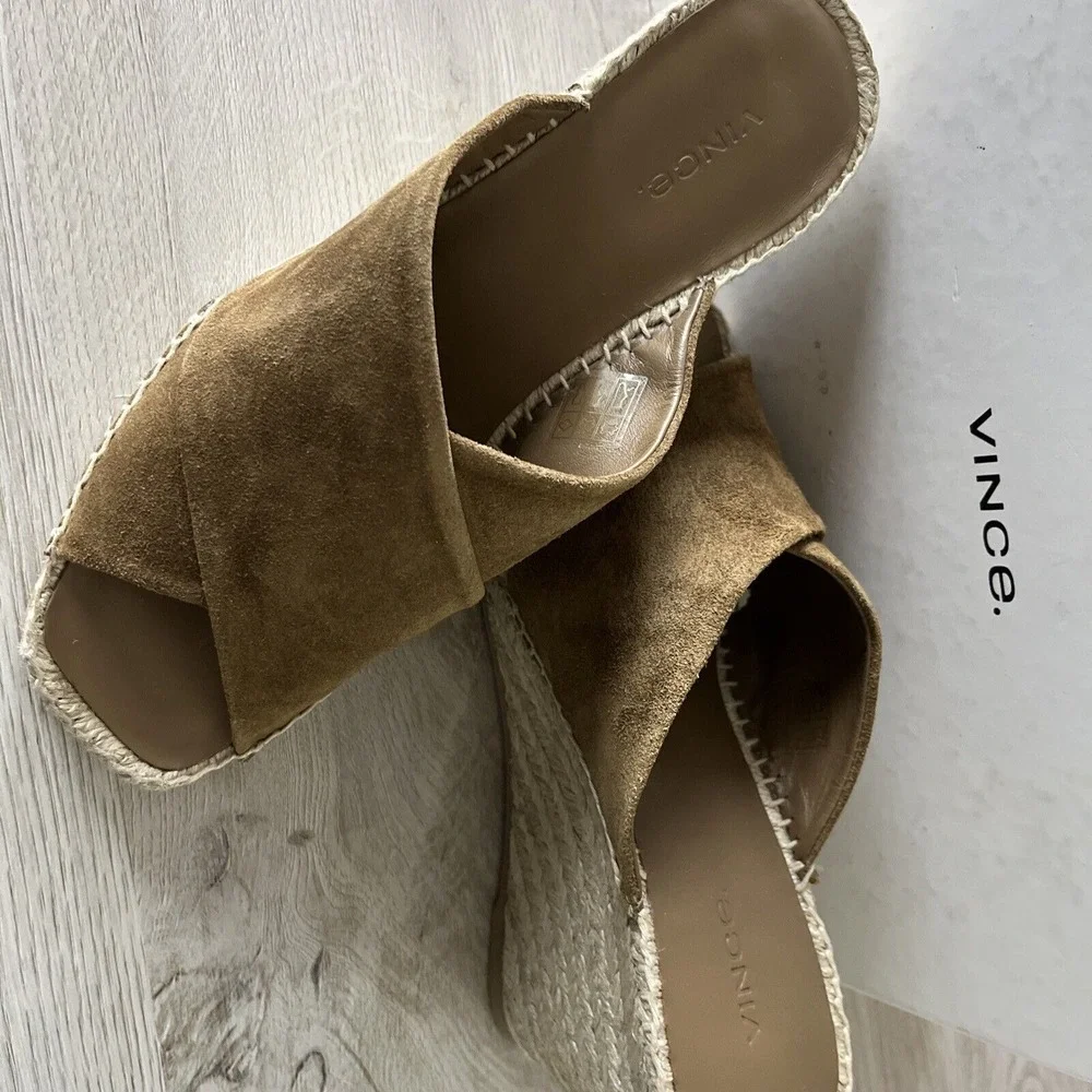 VINCE Gaelan‎ Olivewood Suede Espadrille Wedge Sandals Size 7.5 7 1/2